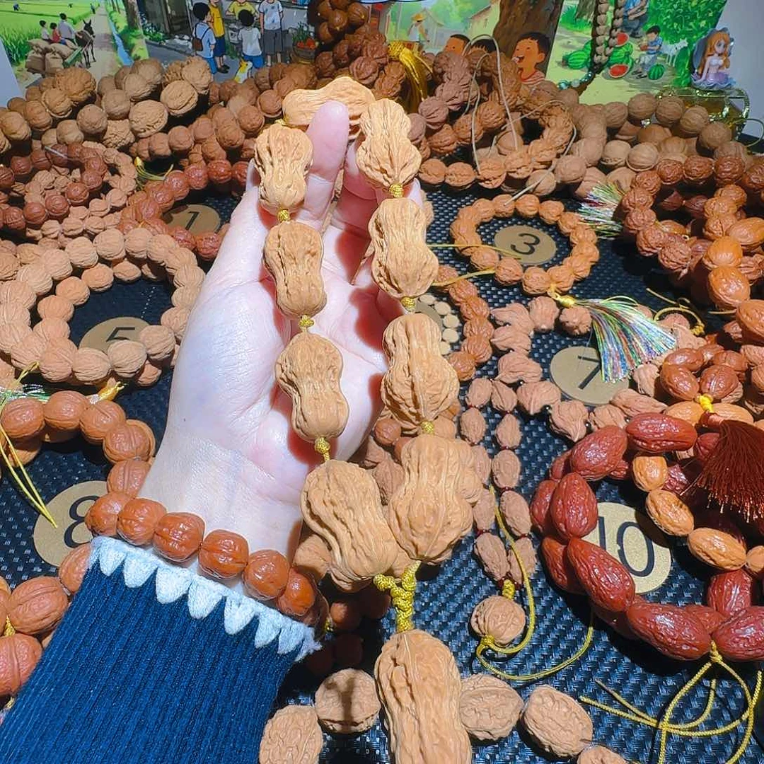 文玩核桃吊坠花生白茬