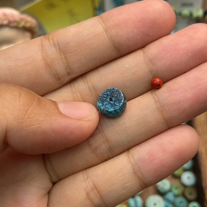 南红玛瑙未镶嵌珠宝奇石