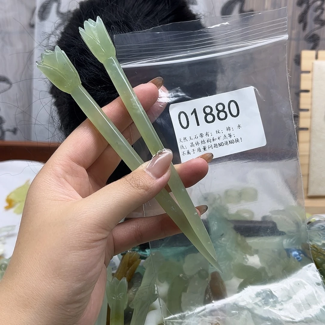 蛇纹石玉未镶嵌发饰