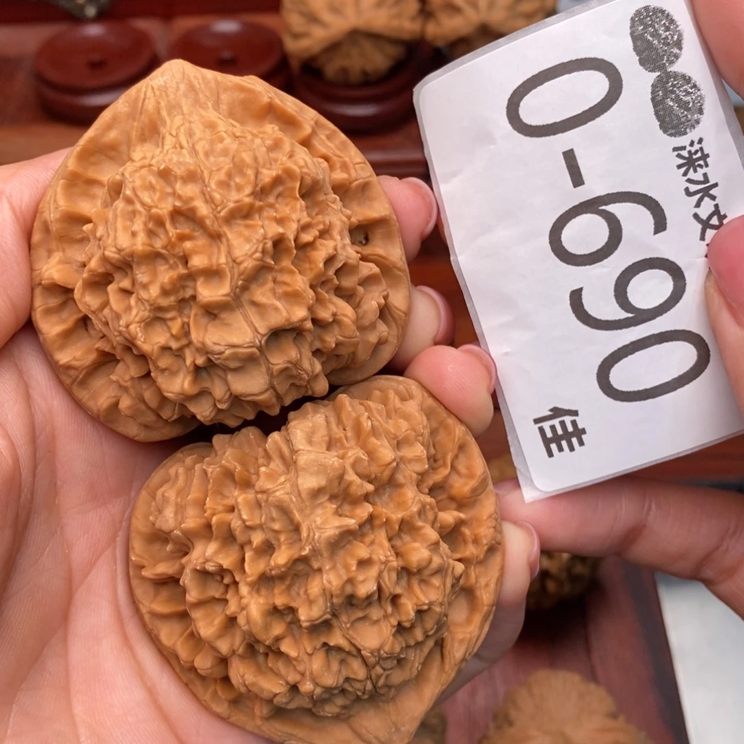 文玩核桃把件51官帽