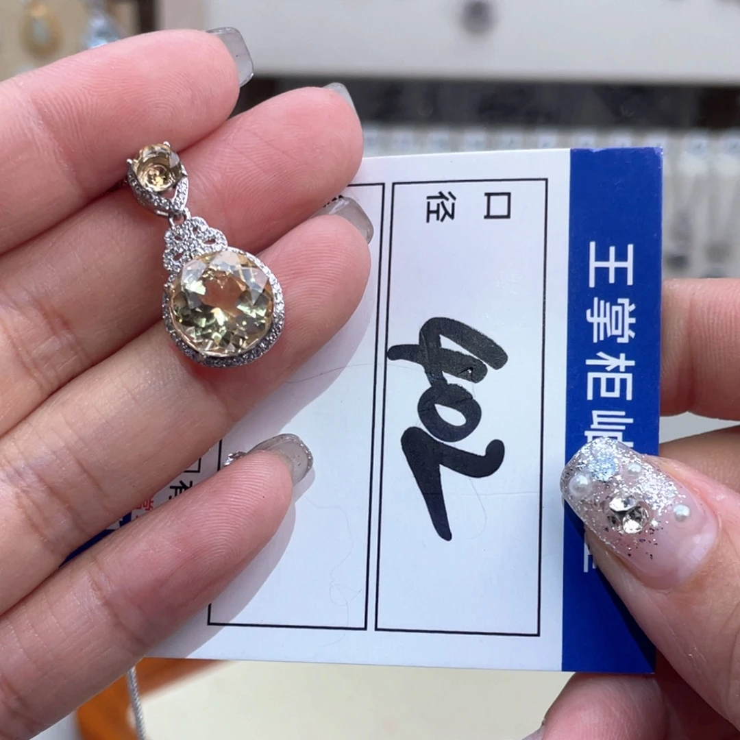 银S925镶嵌水晶颈饰