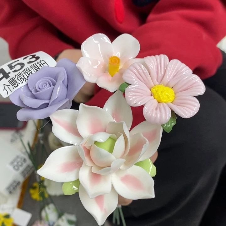 陶瓷我家花花真美