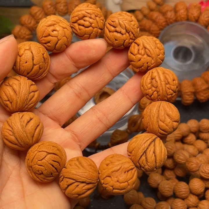 桃核手串龙纹桃核59