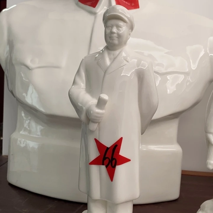 瓷片摆件摆件摆件