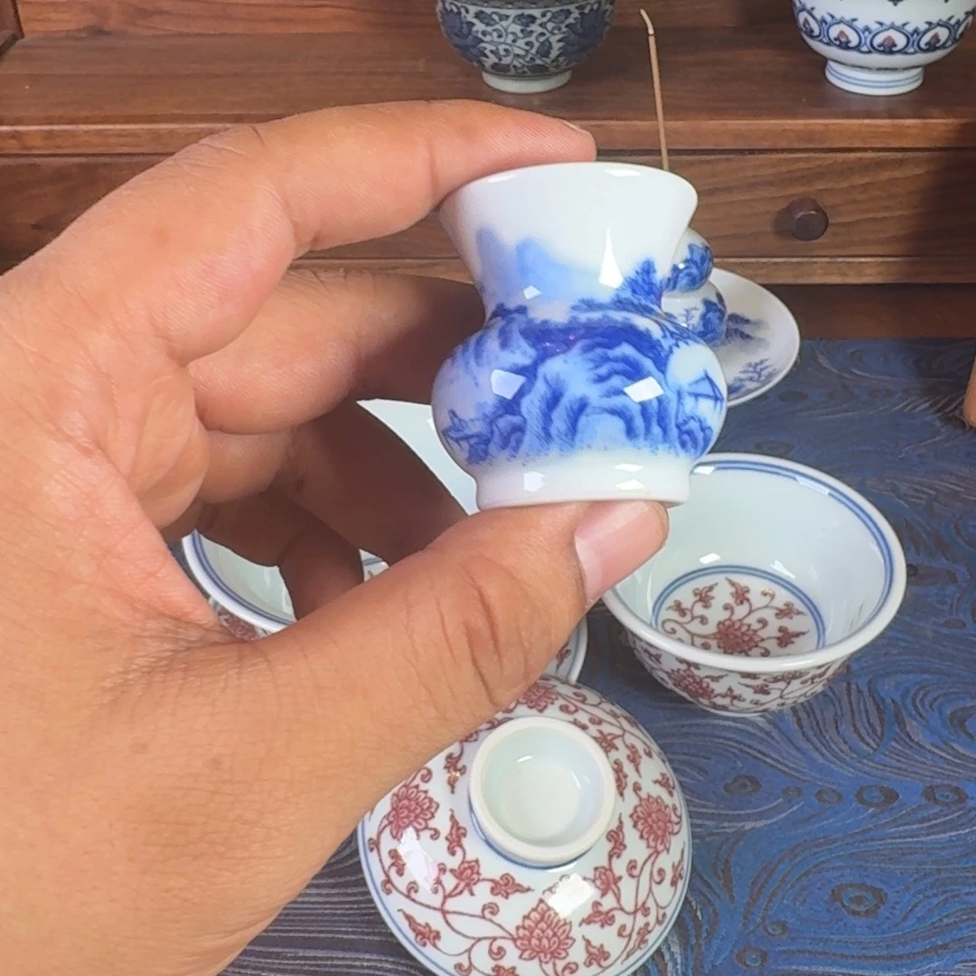 ·***·景德镇全手工手绘青花山水盖置