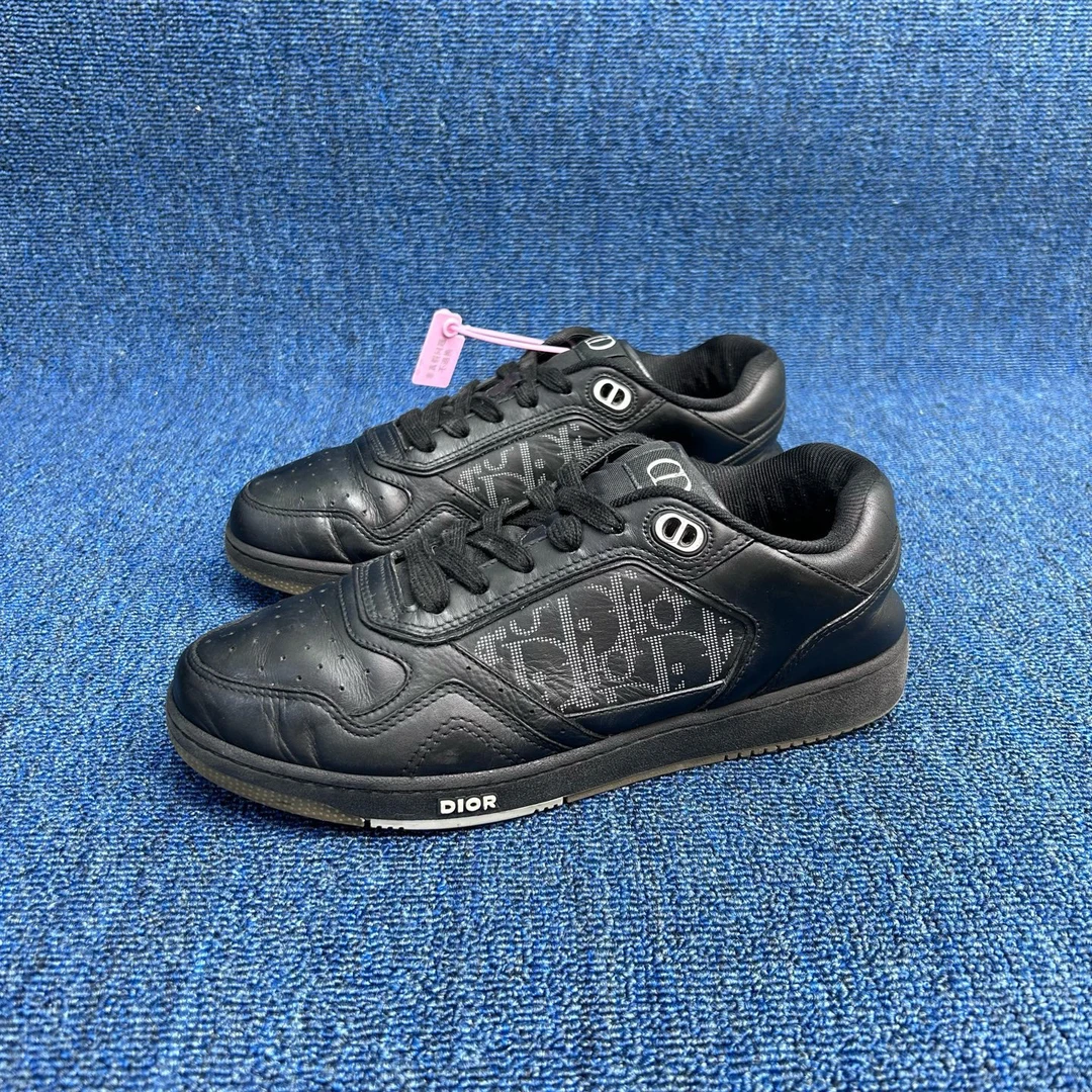 95新 DIOR/迪奥 40码 Dior迪奥 b27 黑色板鞋 休闲鞋 总体不错