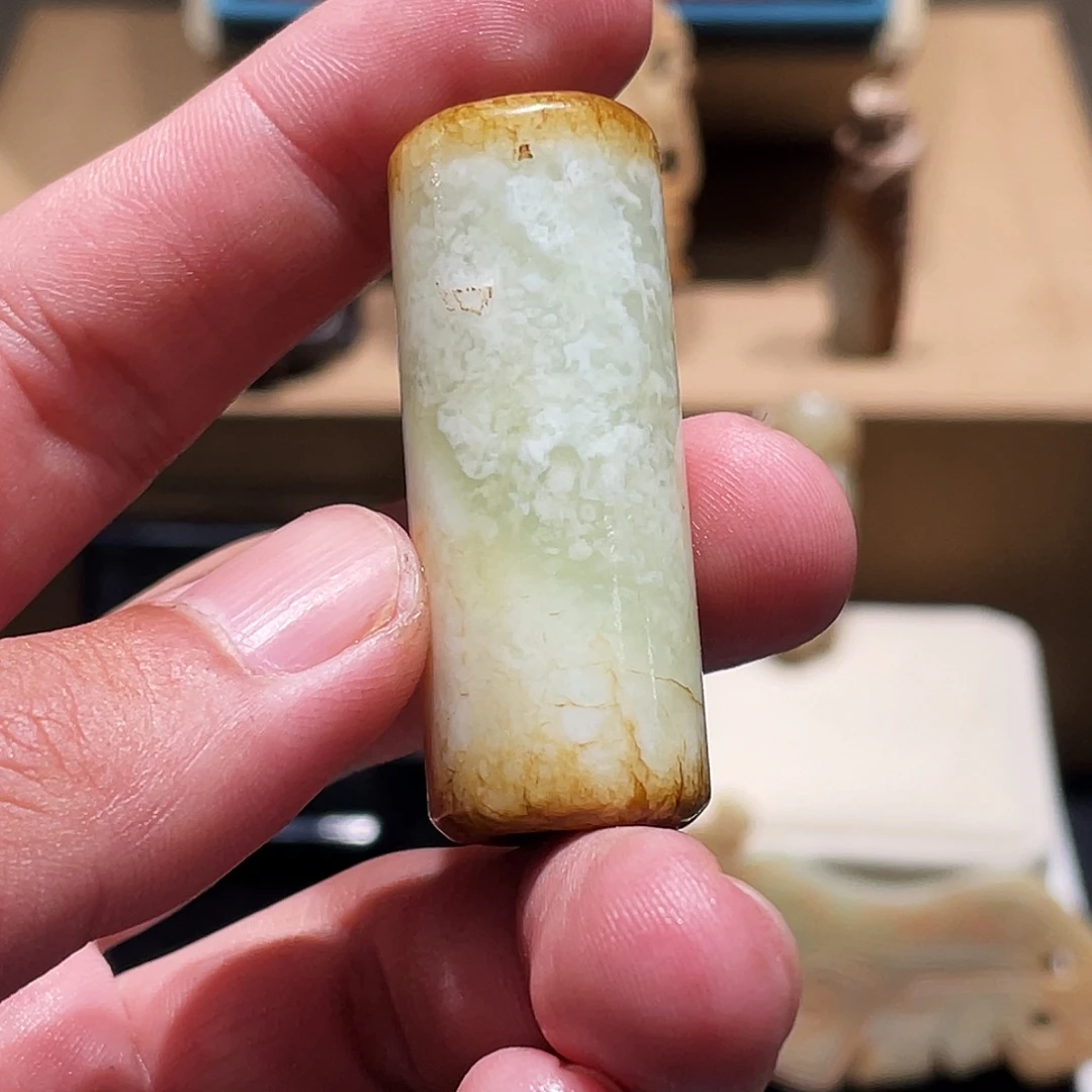 子***古和田玉（糖玉）未镶嵌挂件