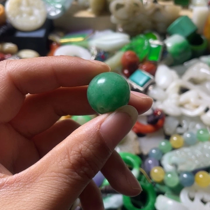 和田玉未镶嵌吊坠(不含链)