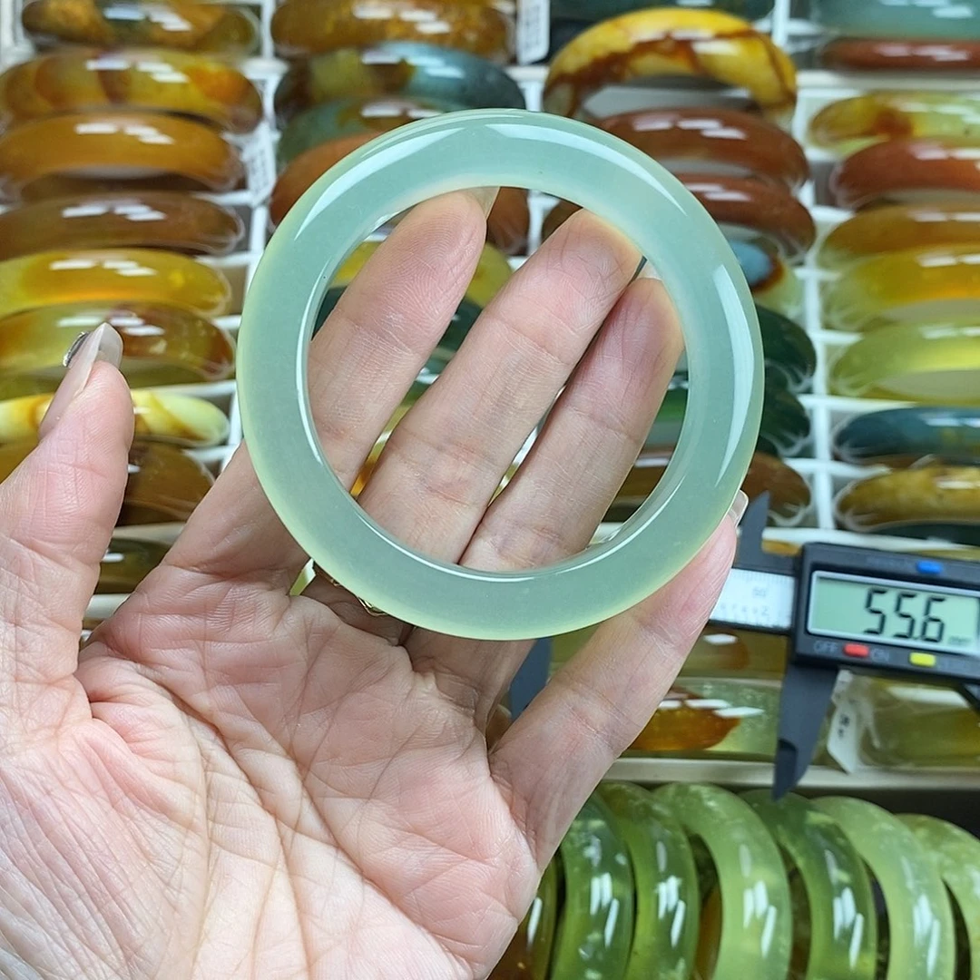 未镶嵌蛇纹石玉手镯56