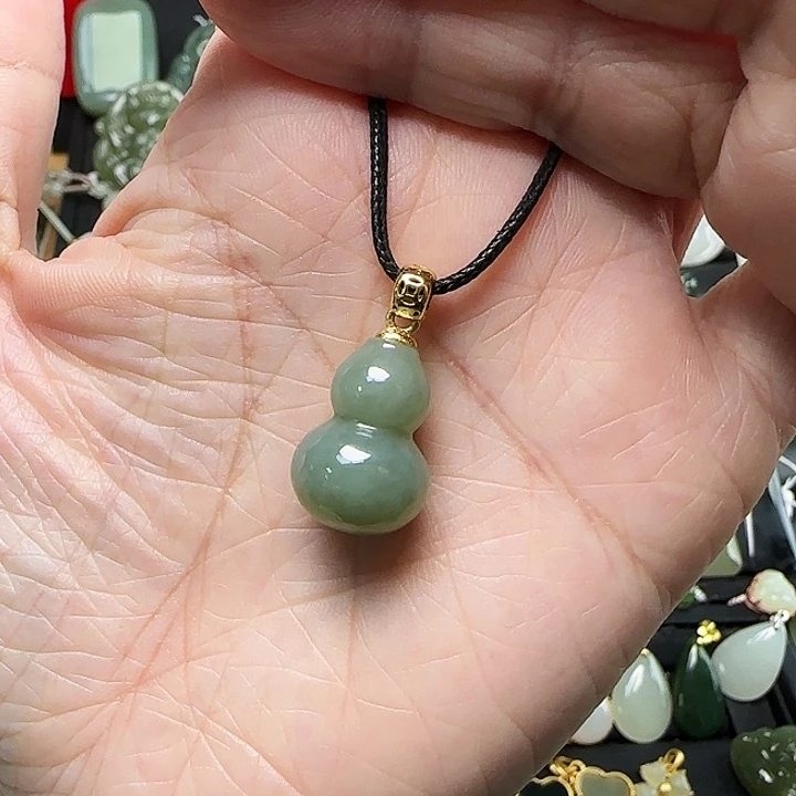 颈饰银S925镶嵌和田玉