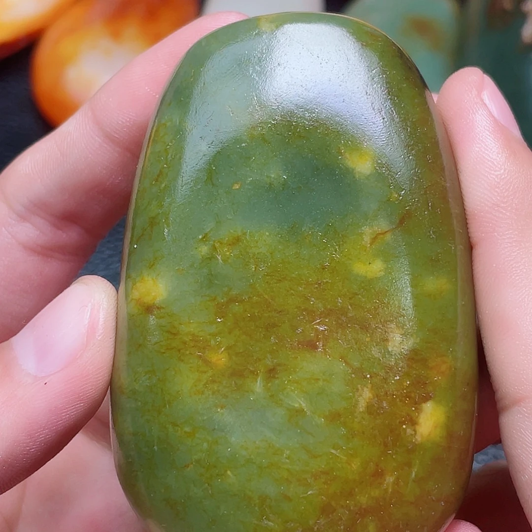 和田玉未镶嵌珠宝奇石