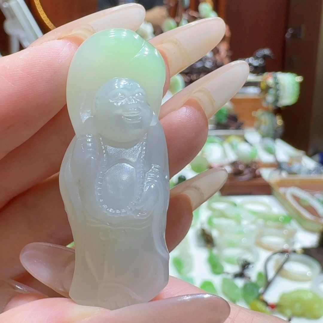 和田玉（翠青玉）未镶嵌挂件翠青三色佛