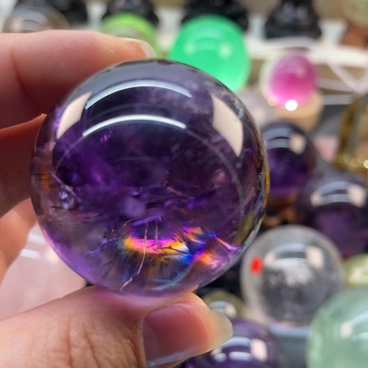 水晶水晶球未镶嵌心****?