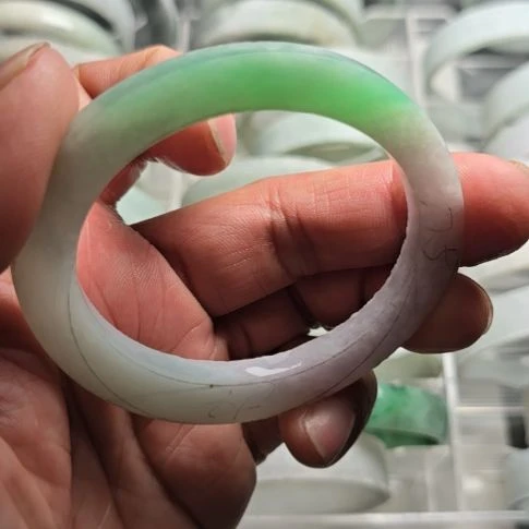 定制翡翠绿色的贵妃未镶嵌