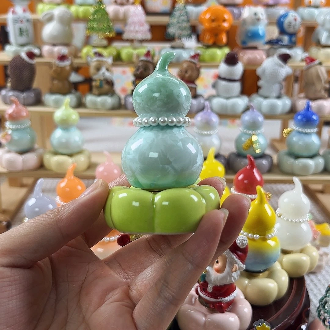 陶陶瓷转转上绿下蓝