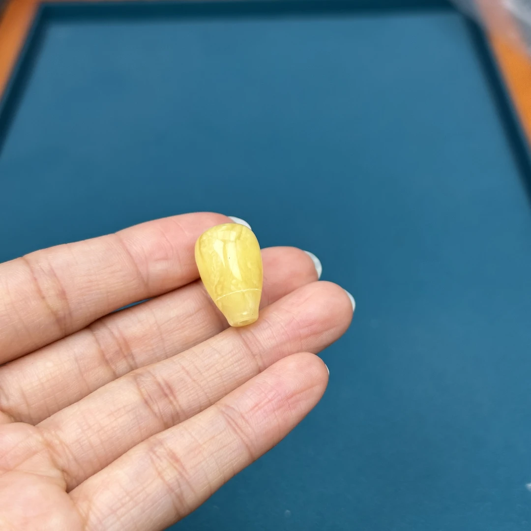 Z1733天然原矿蜜蜡 妖花三通 12.3*19mm抖音基地质检发货