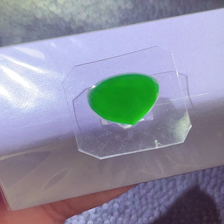 未镶嵌定制翡翠翡翠