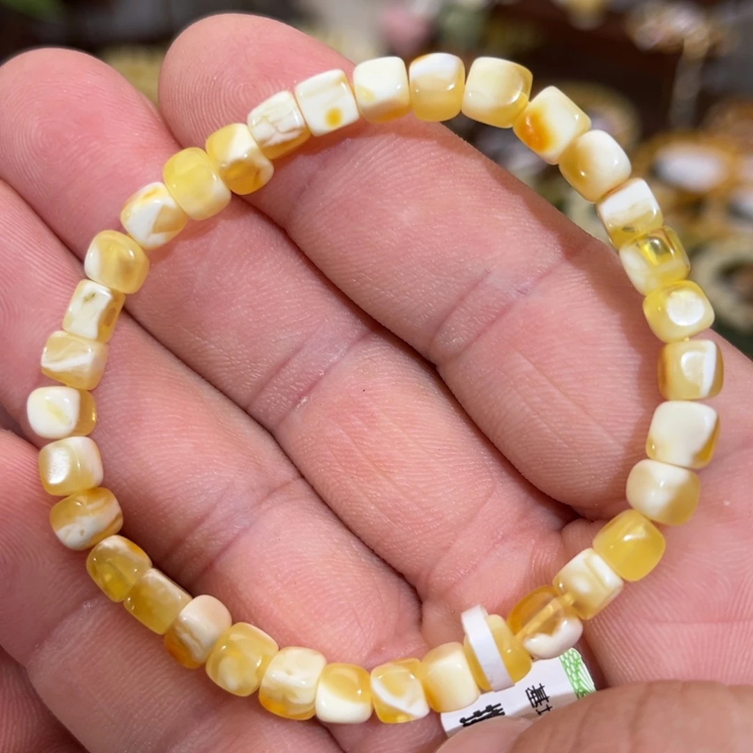 琥珀未镶嵌手链微瑕00005.4mm