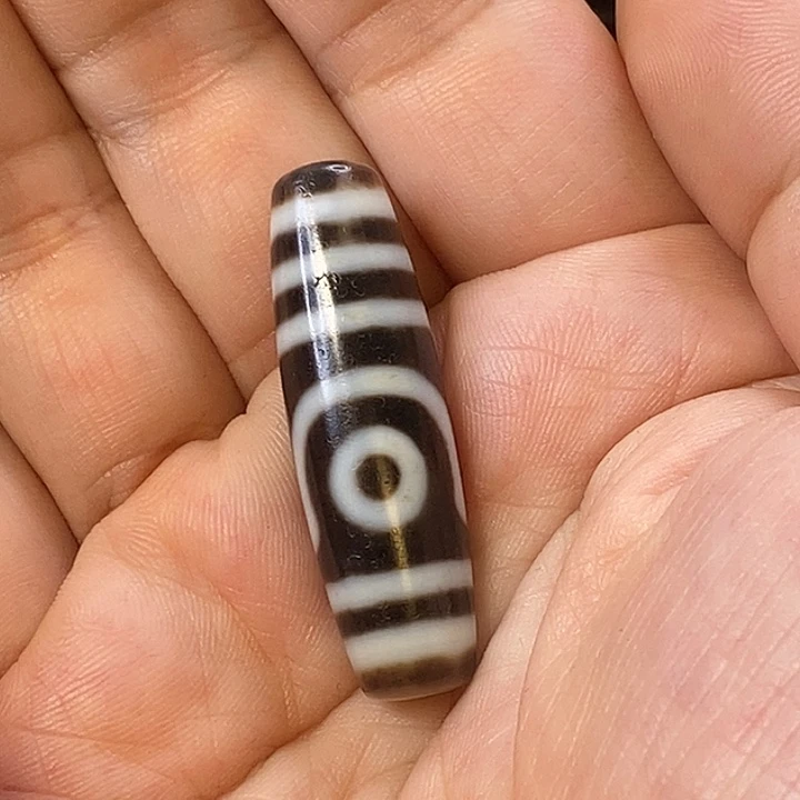 恵***化玛瑙/玉髓未镶嵌颈饰