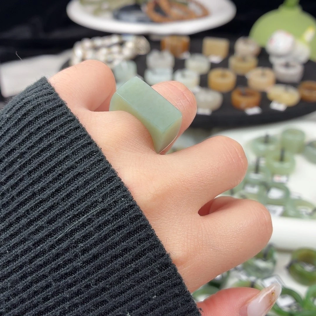 和田玉（糖玉）未镶嵌戒指S62俄蓝马鞍16.4