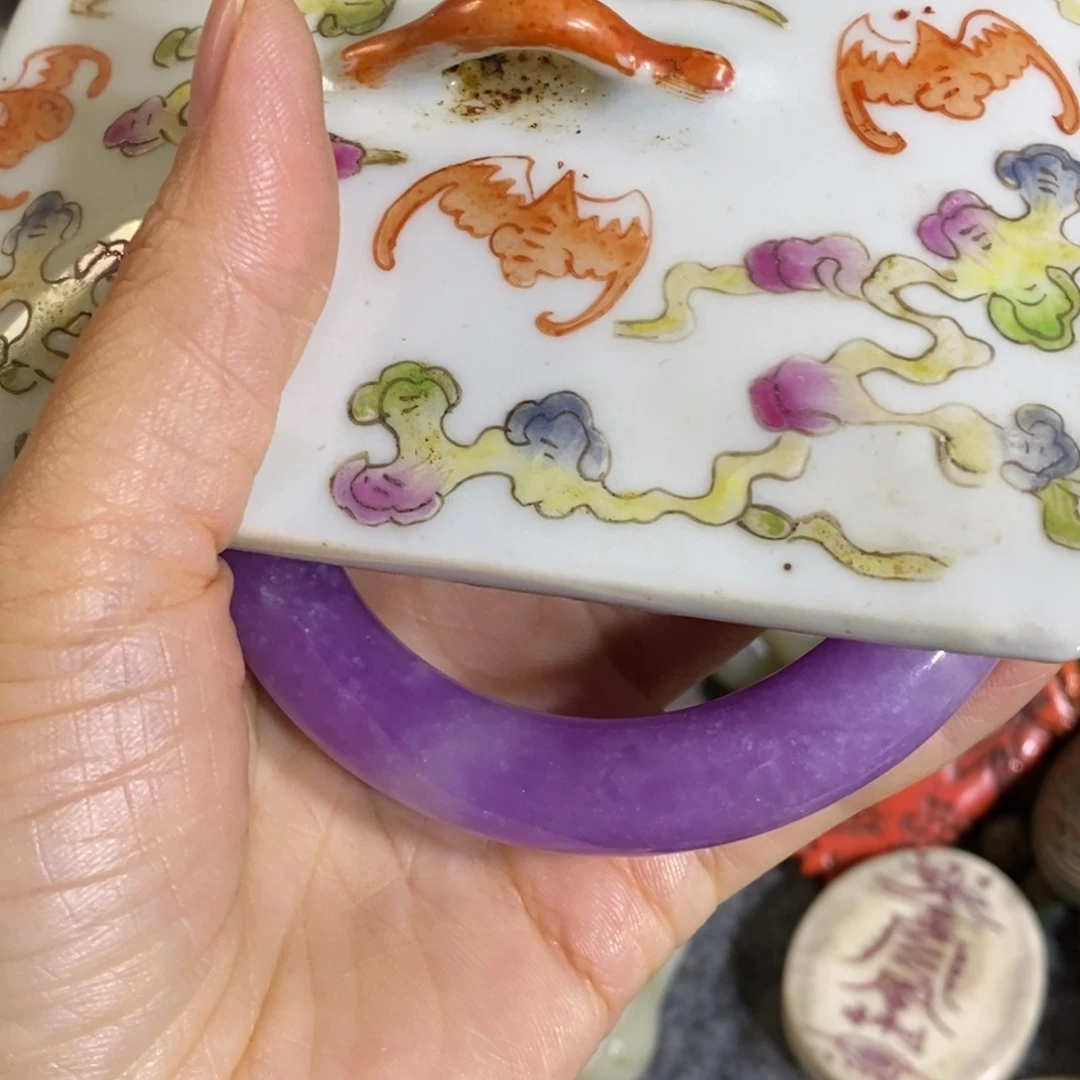 楚***天陶瓷摆件等各种工艺