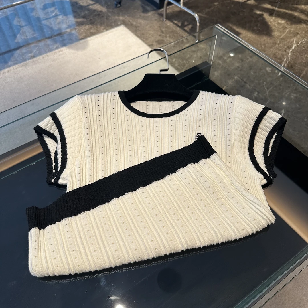 定制新款刺绣针织小香风上衣