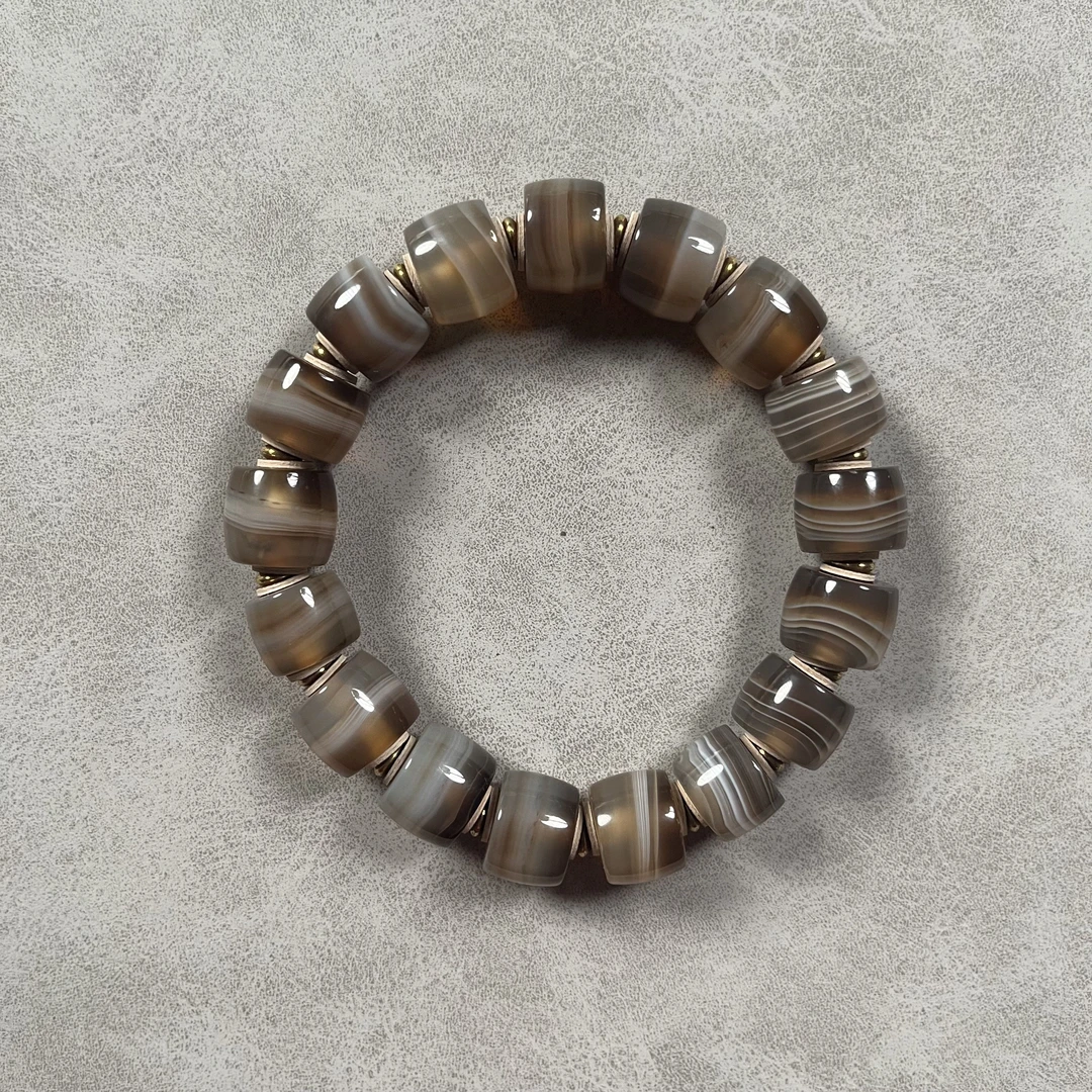 缠丝玛瑙桶珠手串 7281