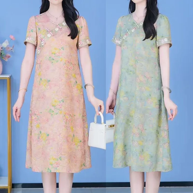 2025夏季新中式时尚优雅减龄显瘦连衣裙气质高端爆款碎花盘扣