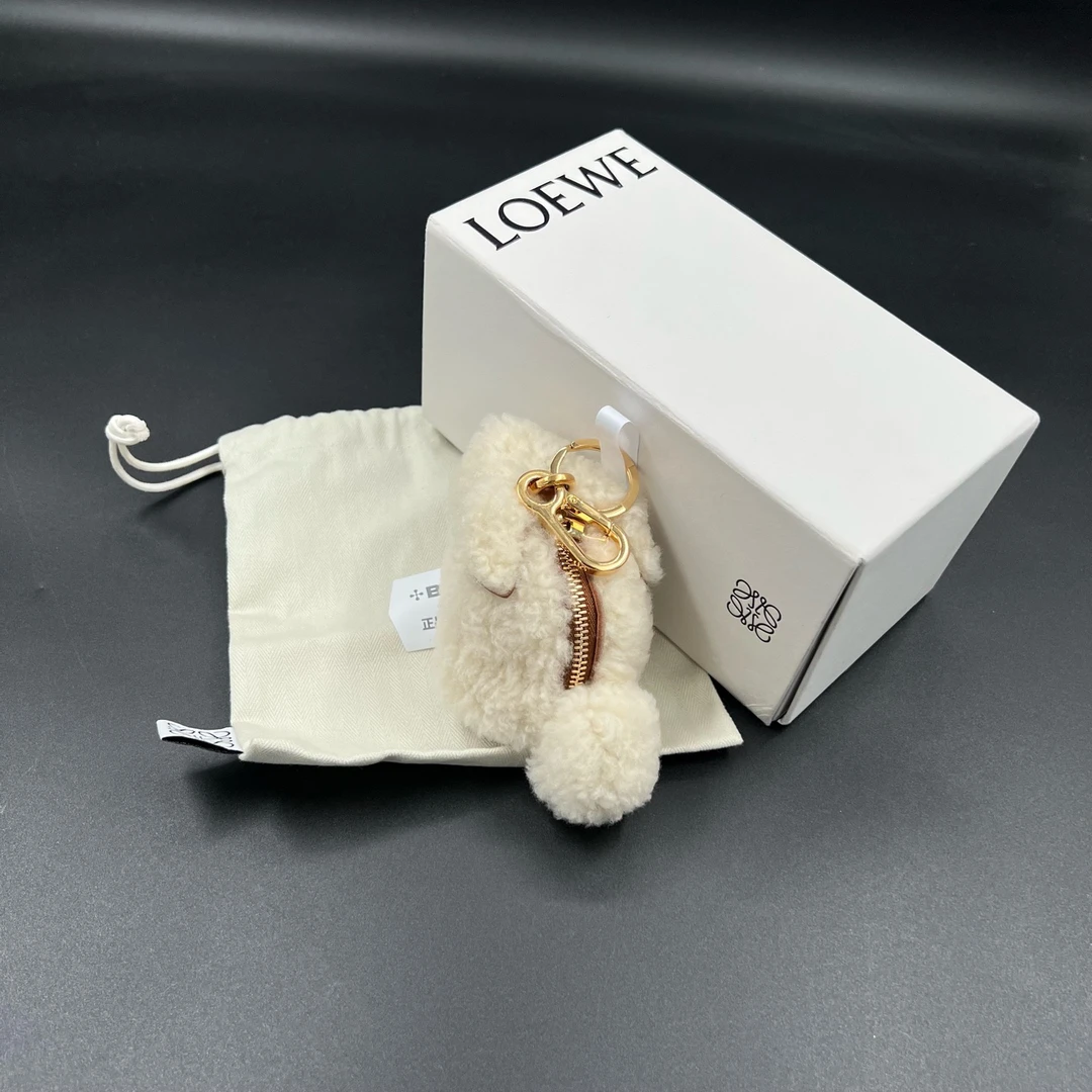 99新 LOEWE/罗意威 jp924 小兔子包包 均码 016852