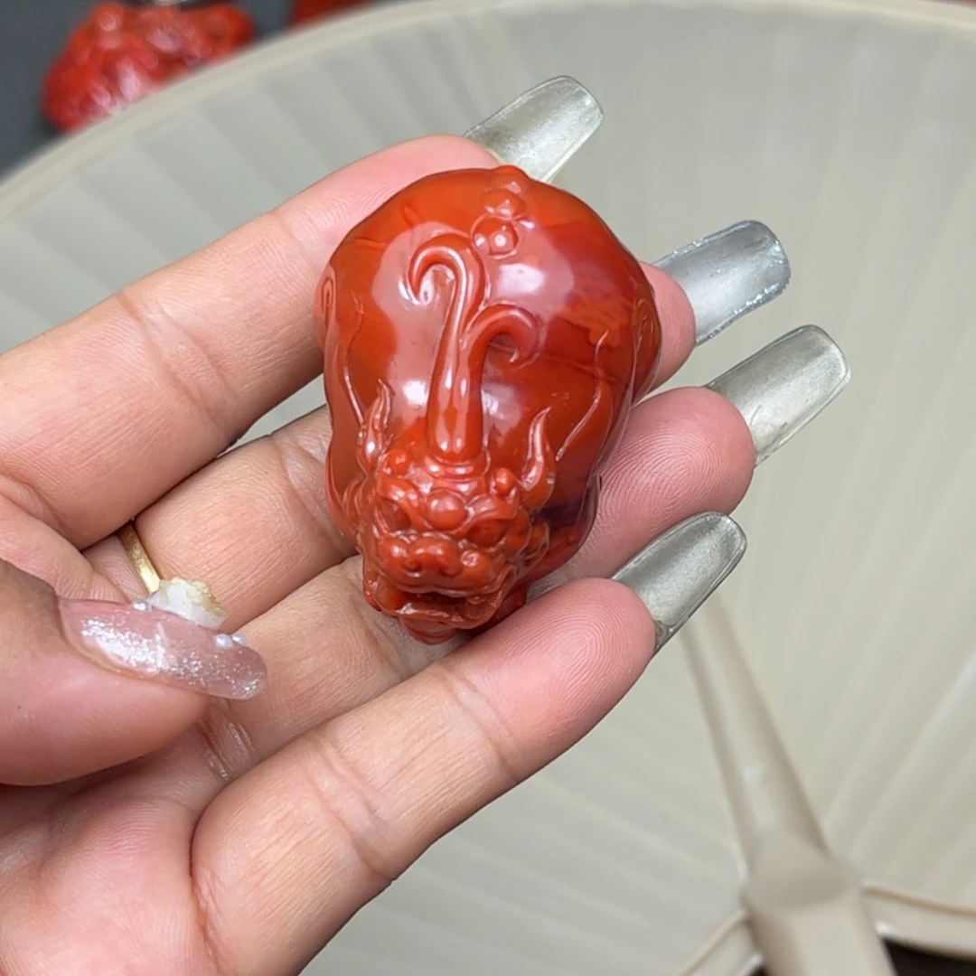 未镶嵌吊坠南红玛瑙