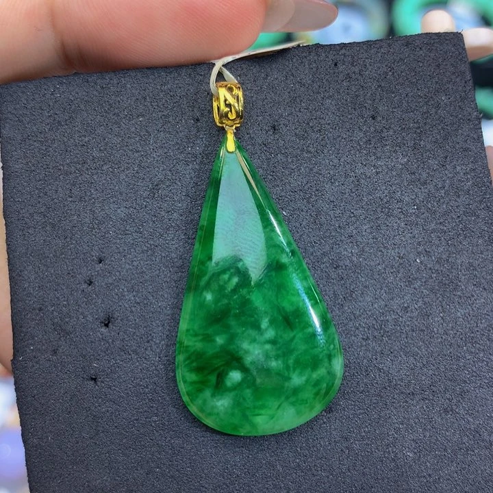 18K金镶嵌手链翡翠翡翠