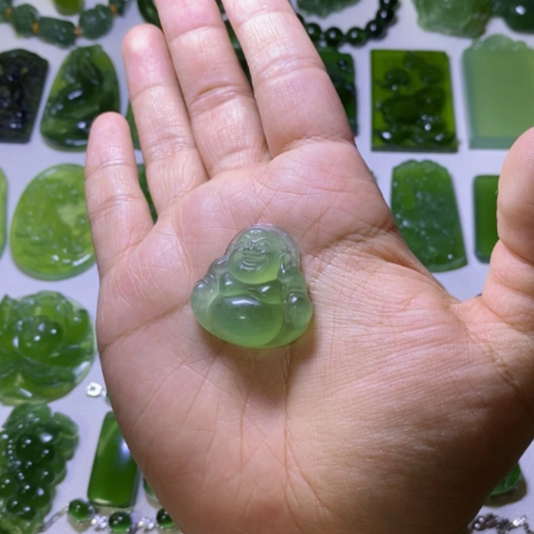 【闪购商品】未镶嵌蛇纹石玉颈饰