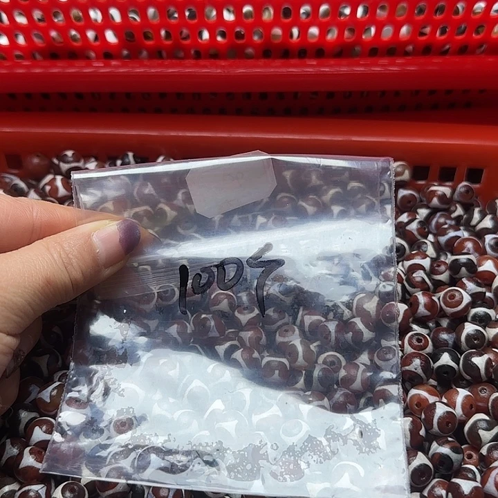 玛瑙/玉髓未镶嵌珠宝半成品35