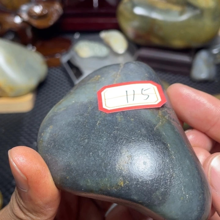 颈饰未镶嵌和田玉幸*着115