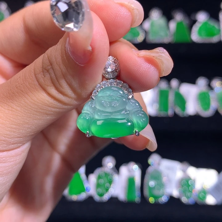 【闪购商品】颈饰银S925镶嵌翡翠天然翡翠
