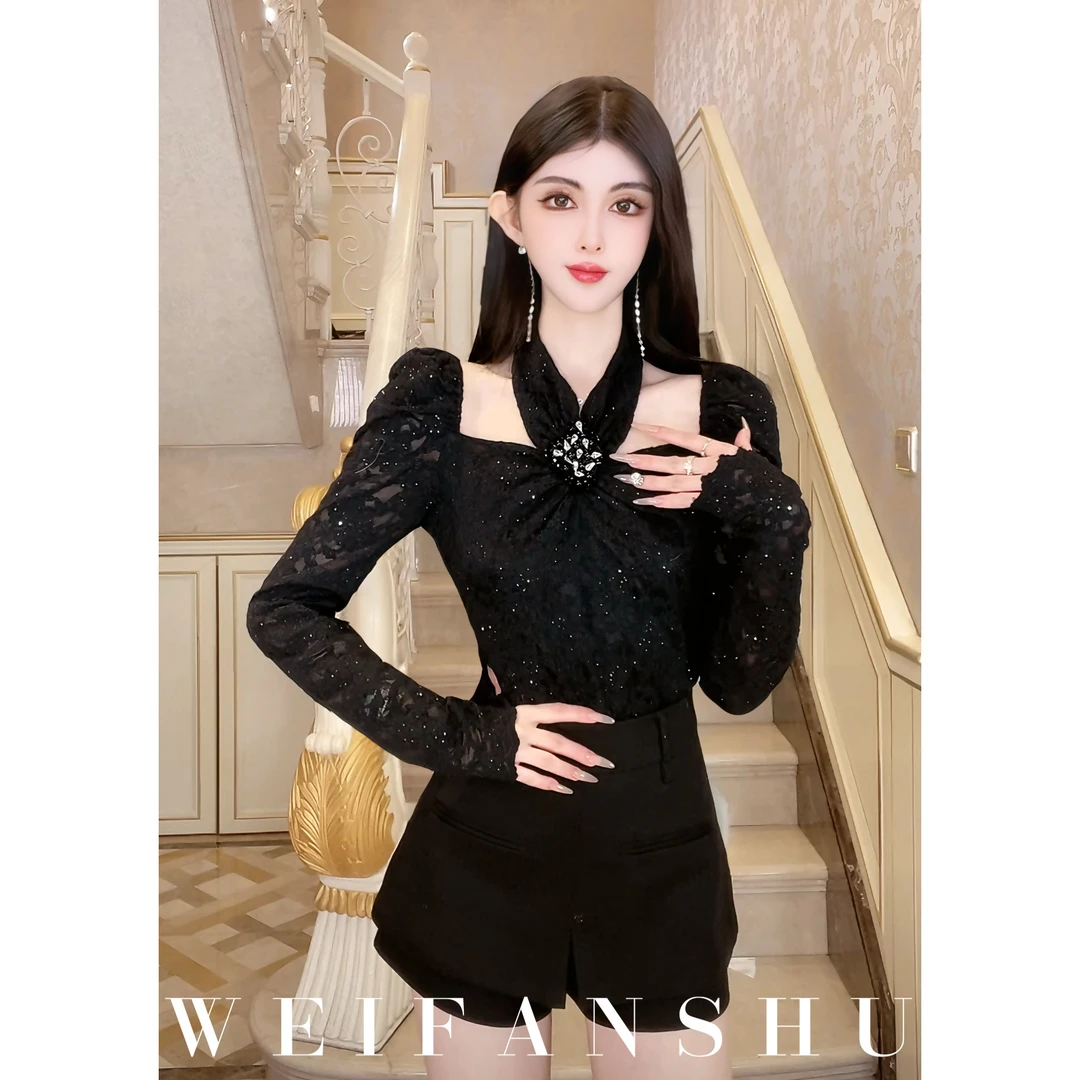 WEIFANSHU/魏凡舒【逆光氛围】早春新款时尚设计感方领挂脖蕾丝上衣