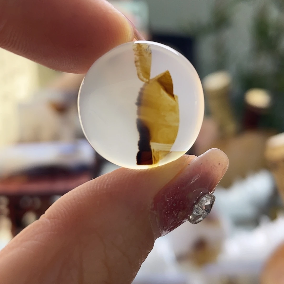 玛瑙/玉髓未镶嵌珠宝奇石