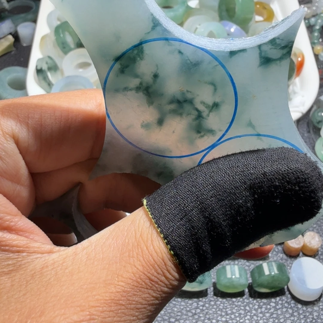 后***店定制翡翠未镶嵌天然翡翠