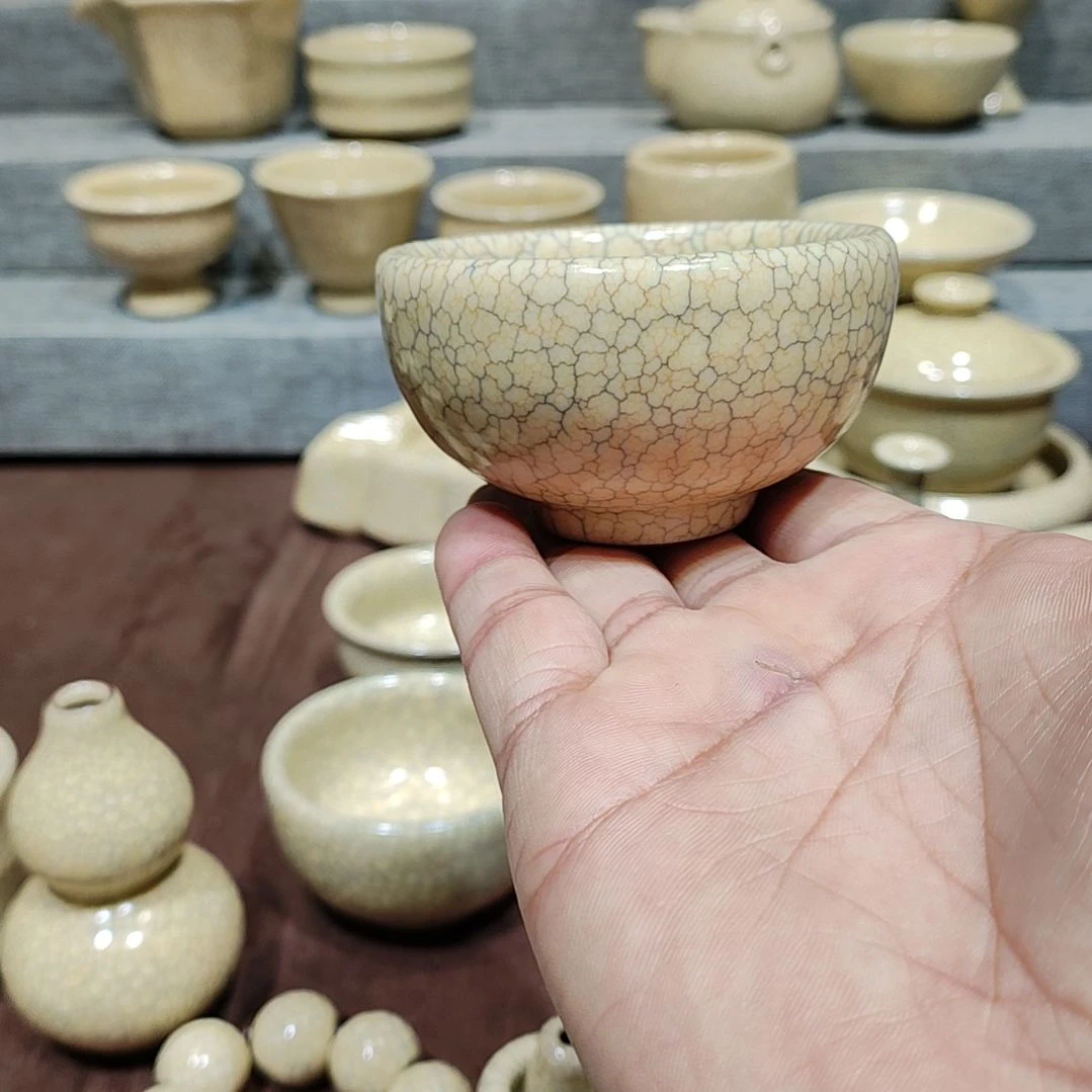 1***m龚东华老师梅花墨纹作品