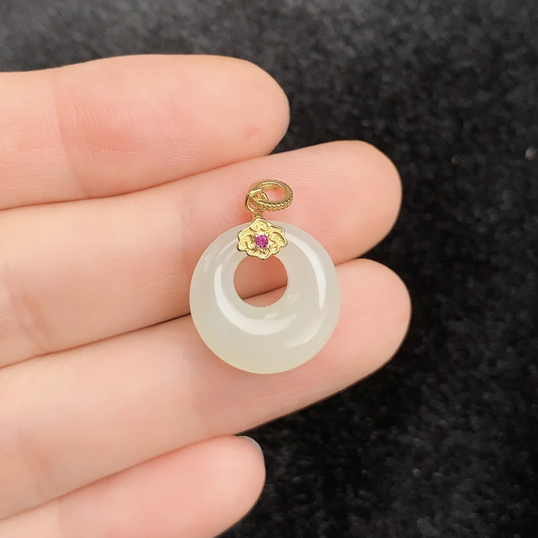 【麦子家族秋季特惠】天然和田玉S925银吊坠时尚百搭 D2262