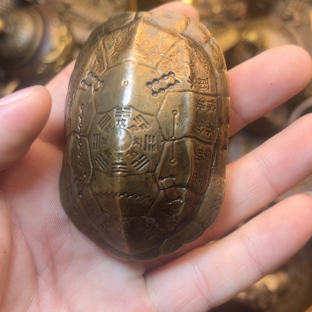 精美铜器工艺品等