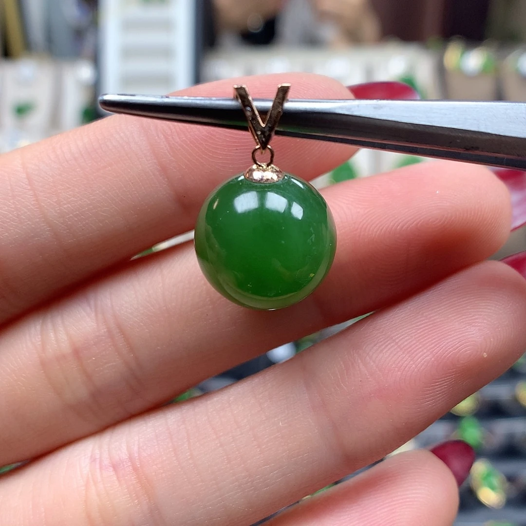 颈饰18K金镶嵌和田玉12