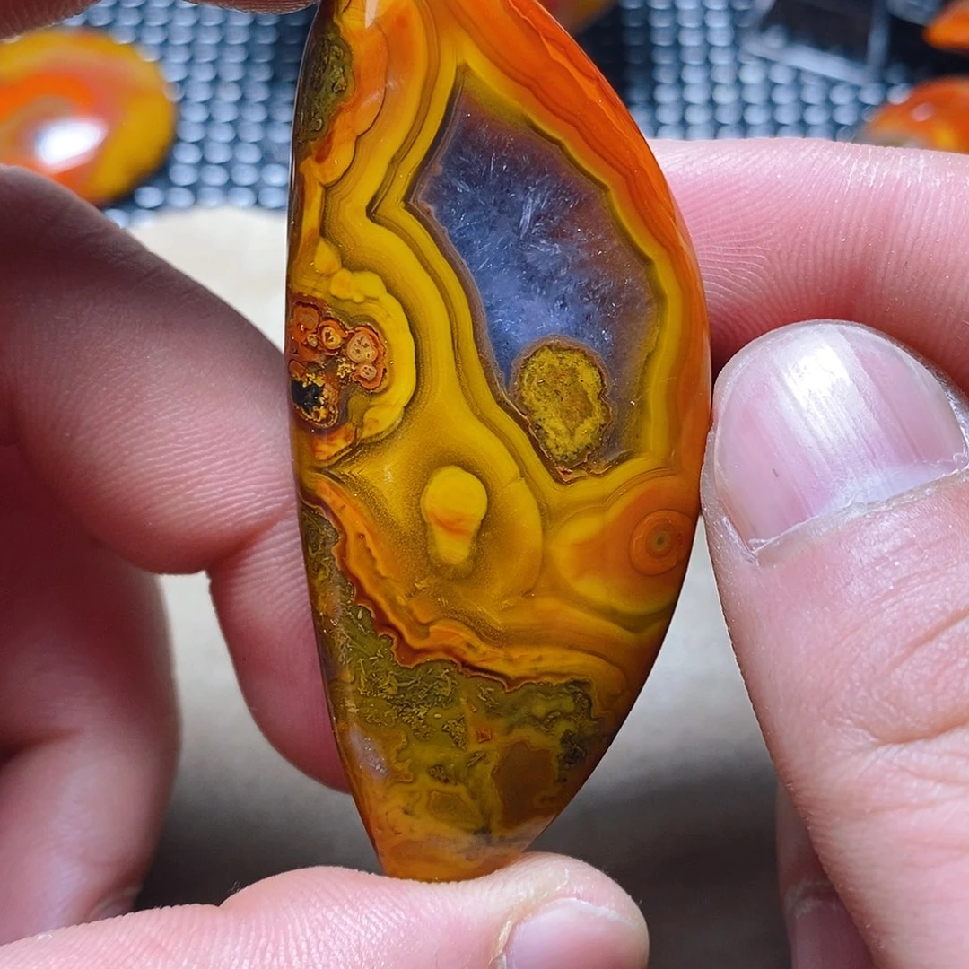 玛瑙/玉髓颈饰未镶嵌让****海