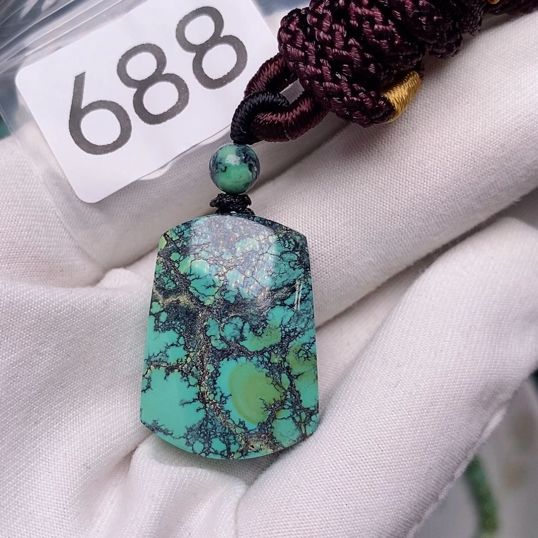 小***包绿松石未镶嵌珠宝奇石