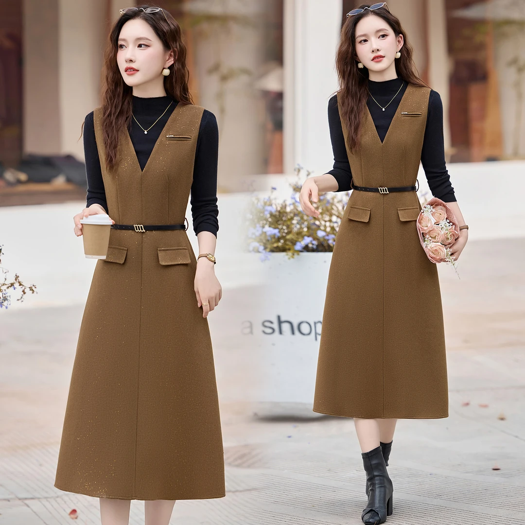 2025年冬季新款针织打底衫气质修身毛呢背心连衣裙两件套套装