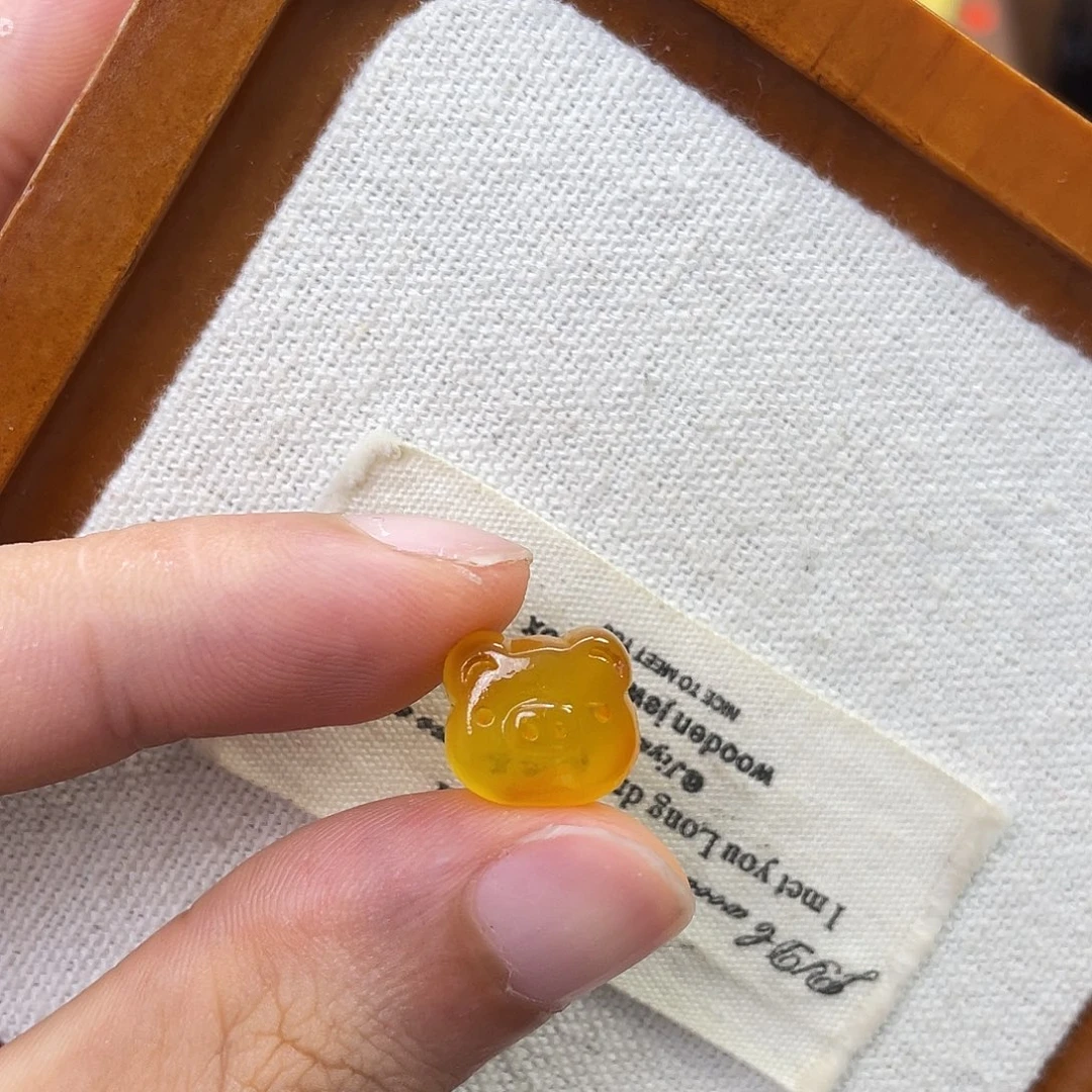 未镶嵌琥珀珠宝奇石猪头