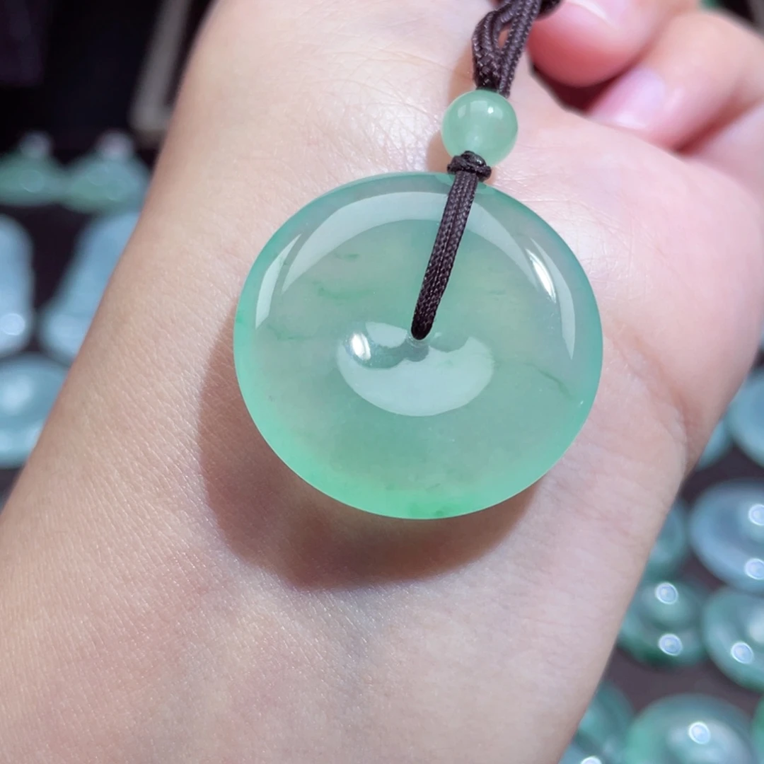 颈饰未镶嵌翡翠扣子