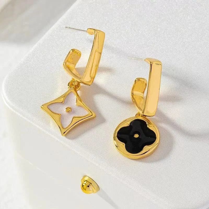 合金耳饰 黑色四叶草气质不对称耳坠时尚设计感简约新款022