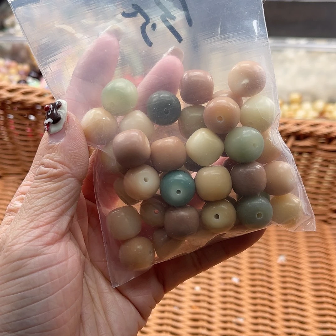 白玉菩提吊坠A/13mm/40颗
