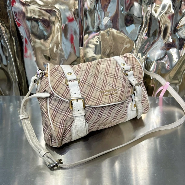 95新 BURBERRY/博柏利 帆布拼色 单肩包
